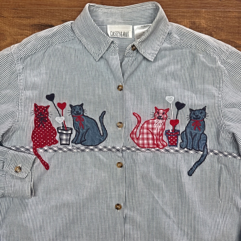 CASEY & MAX 90s Women's Medium Stripe Embroidered‎ Cats Button Up Shirt Grandma